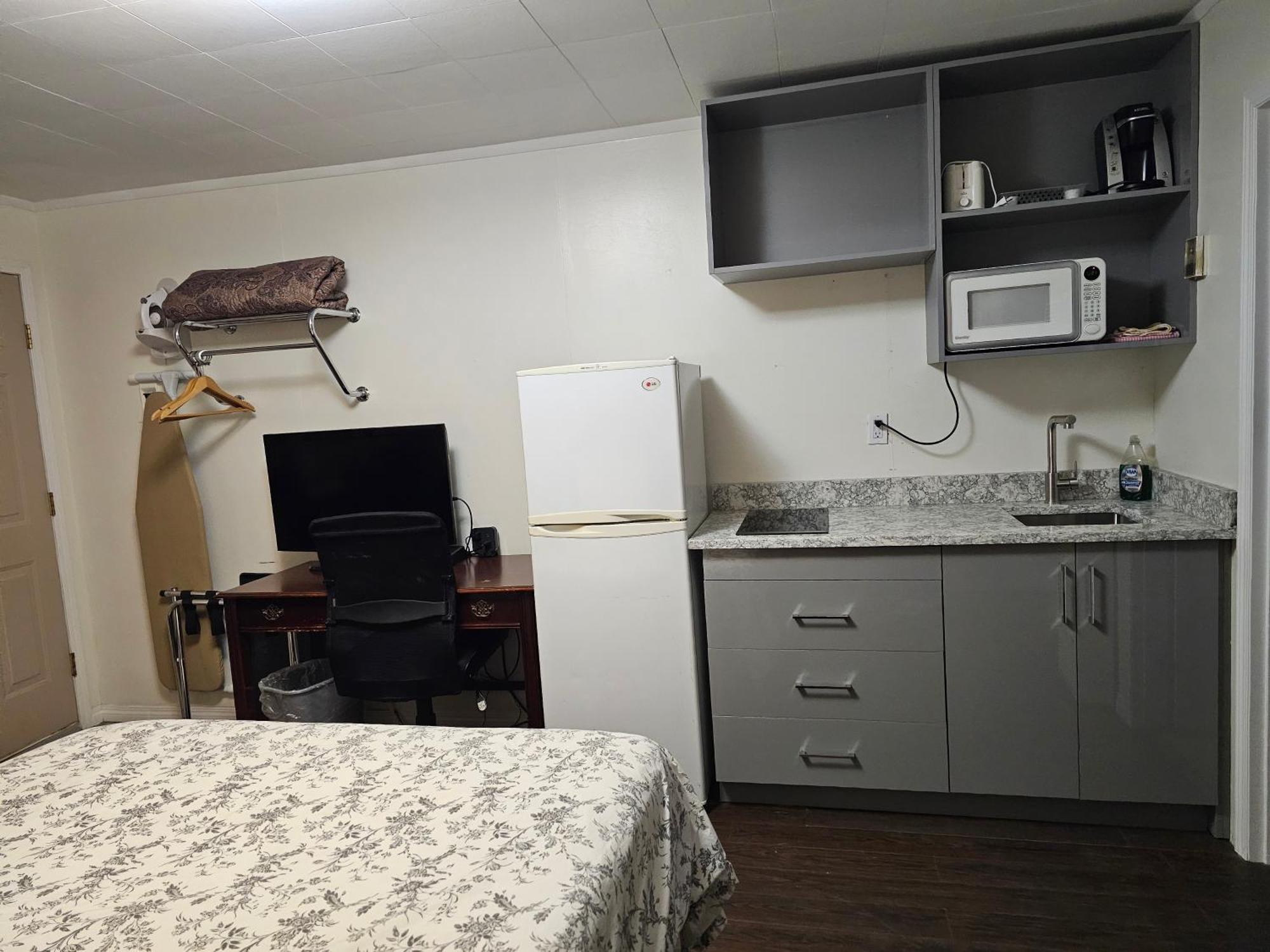 פינצ'ר קריק Parkway Motel & European Lodges מראה חיצוני תמונה