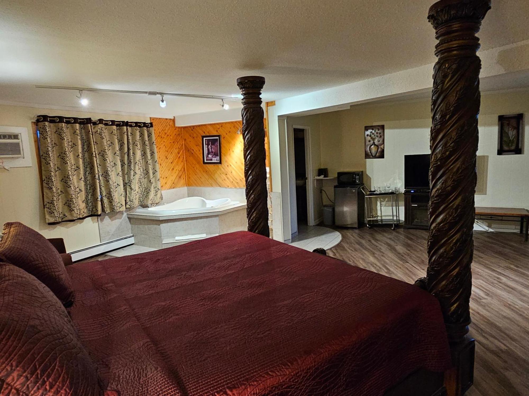 פינצ'ר קריק Parkway Motel & European Lodges מראה חיצוני תמונה