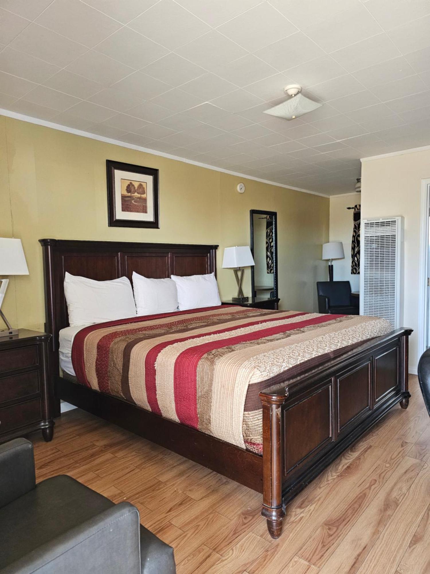 פינצ'ר קריק Parkway Motel & European Lodges מראה חיצוני תמונה