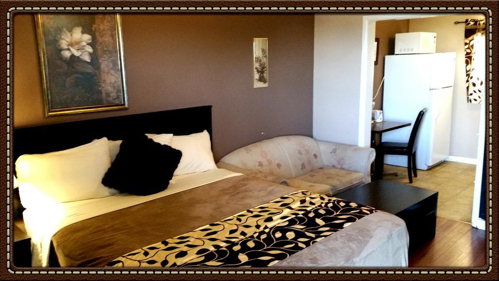 פינצ'ר קריק Parkway Motel & European Lodges מראה חיצוני תמונה
