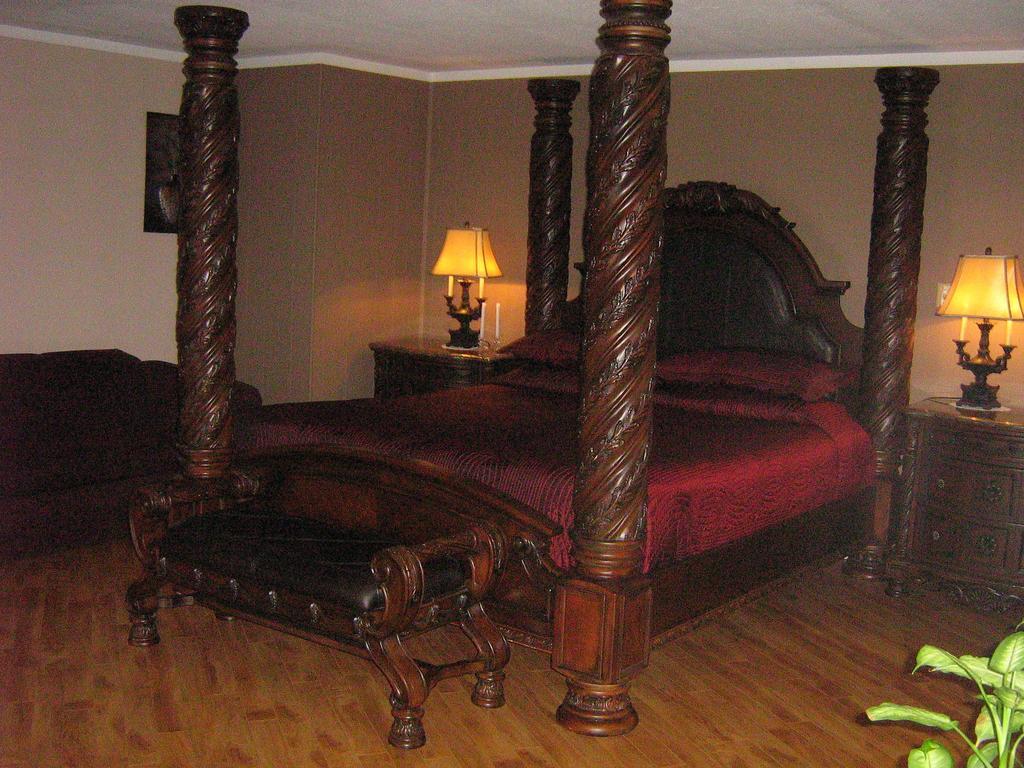 פינצ'ר קריק Parkway Motel & European Lodges מראה חיצוני תמונה