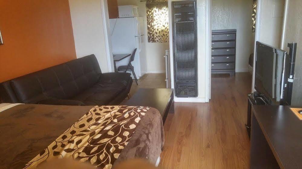 פינצ'ר קריק Parkway Motel & European Lodges מראה חיצוני תמונה
